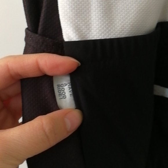 NWOT Assos high-performance athletic cycling jersey (No.013) - Picture 8 of 16